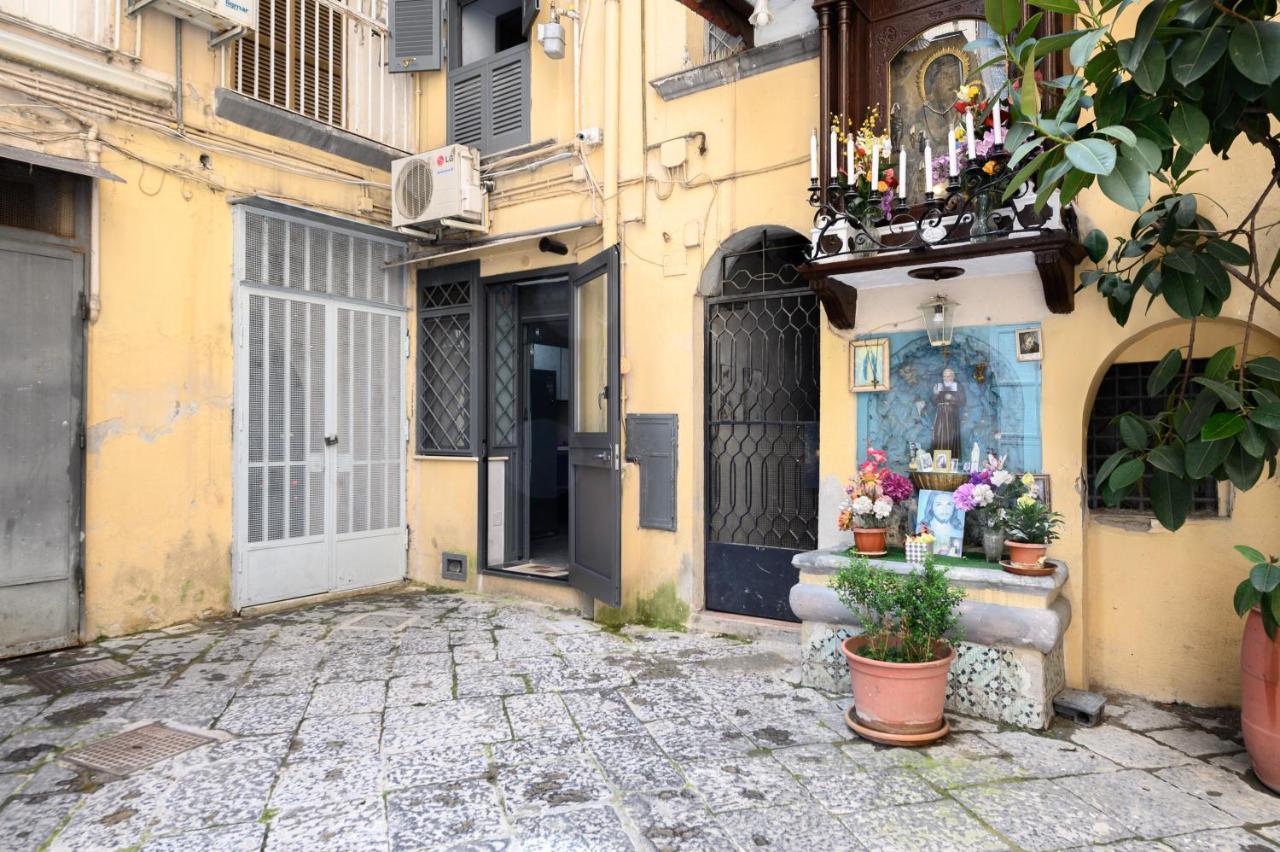 Fox Holiday Home In The Port Napoli Esterno foto